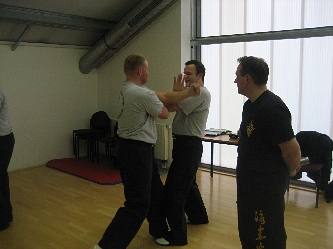 Prüfungen und Seminar im Lo Man Kam Wing Chun Kung Fu Trainingszentrum Thüringen
